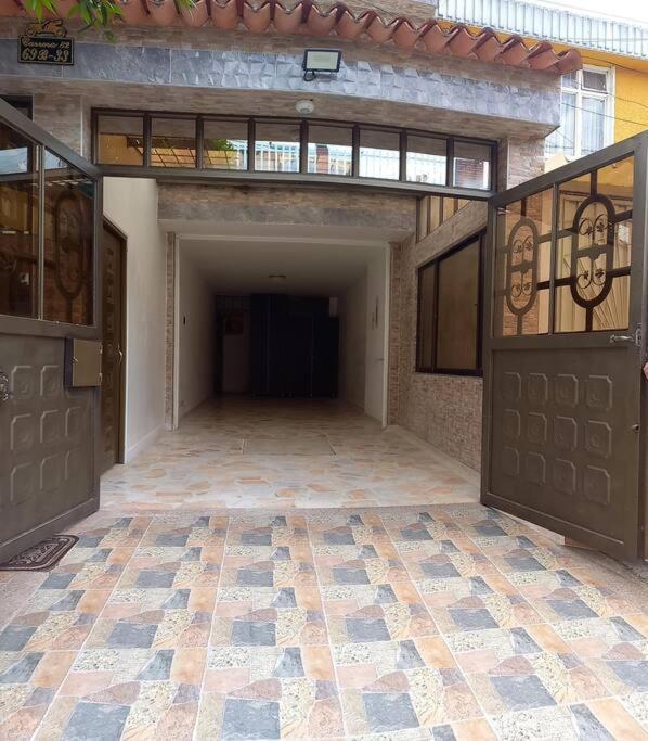 Apartamento Confortable, Amoblado En بوغوتا المظهر الخارجي الصورة